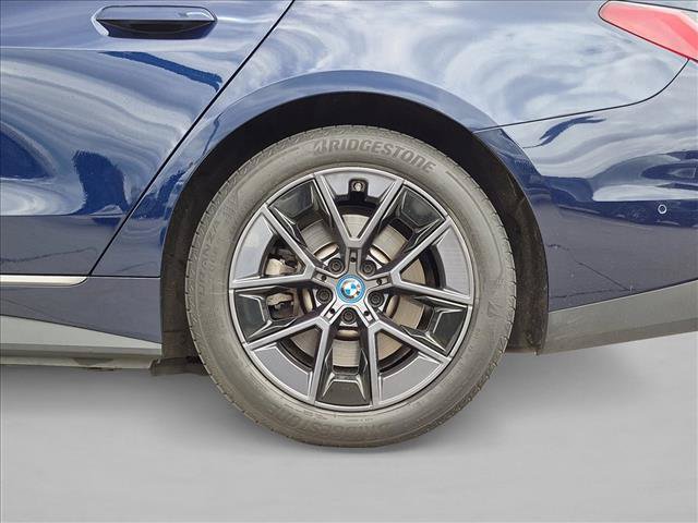 Used 2023 BMW i4 eDrive40 RWD image 26