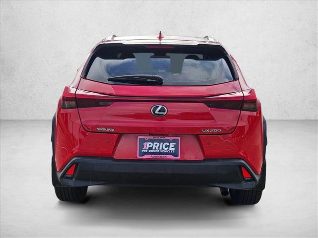 Used 2022 Lexus UX 200 image 6