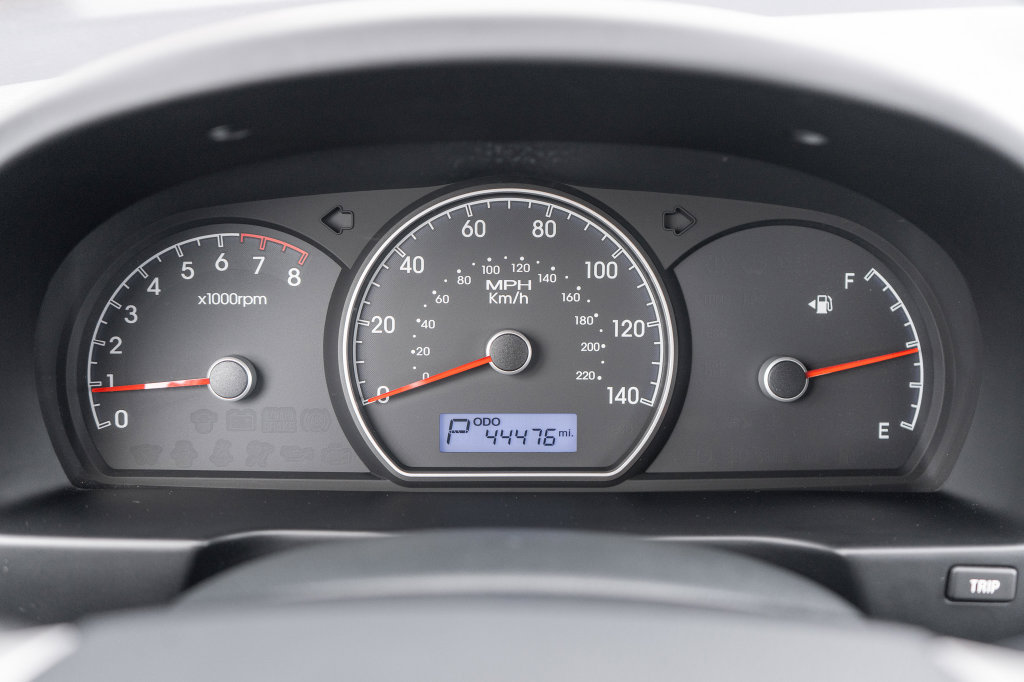 Used 2010 Hyundai Elantra GLS FWD image 22