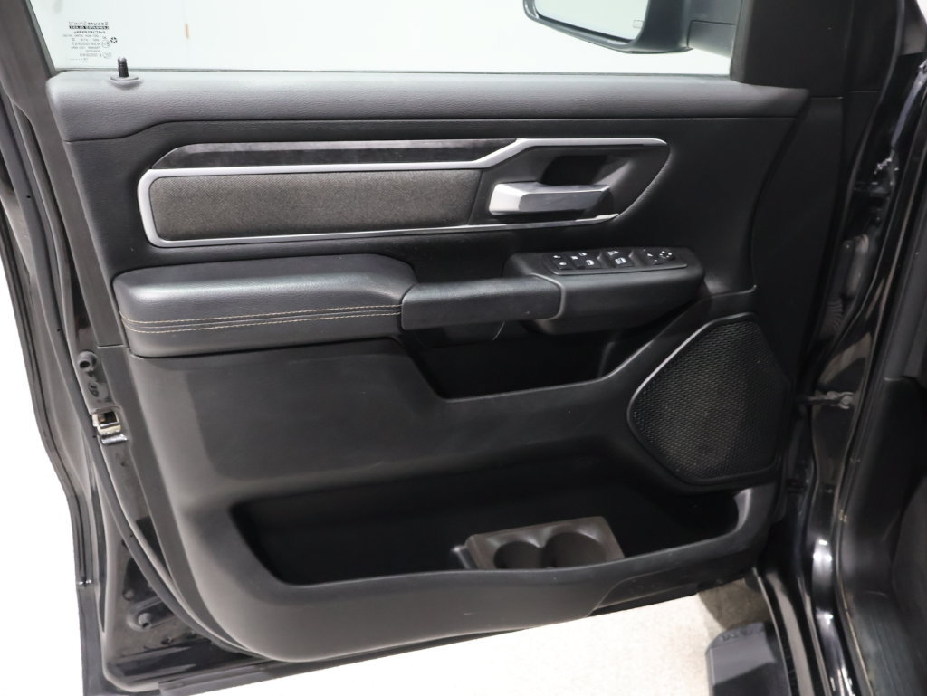 Used 2020 RAM 1500 Big Horn AWD/4WD image 14