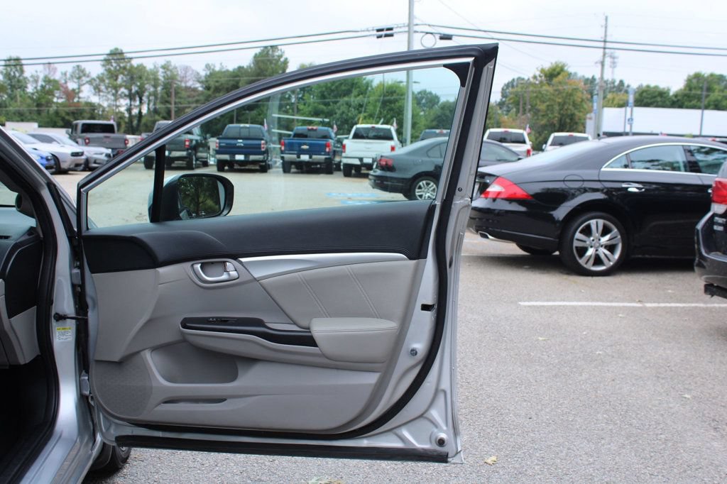 Used 2015 Honda Civic EX-L image 27