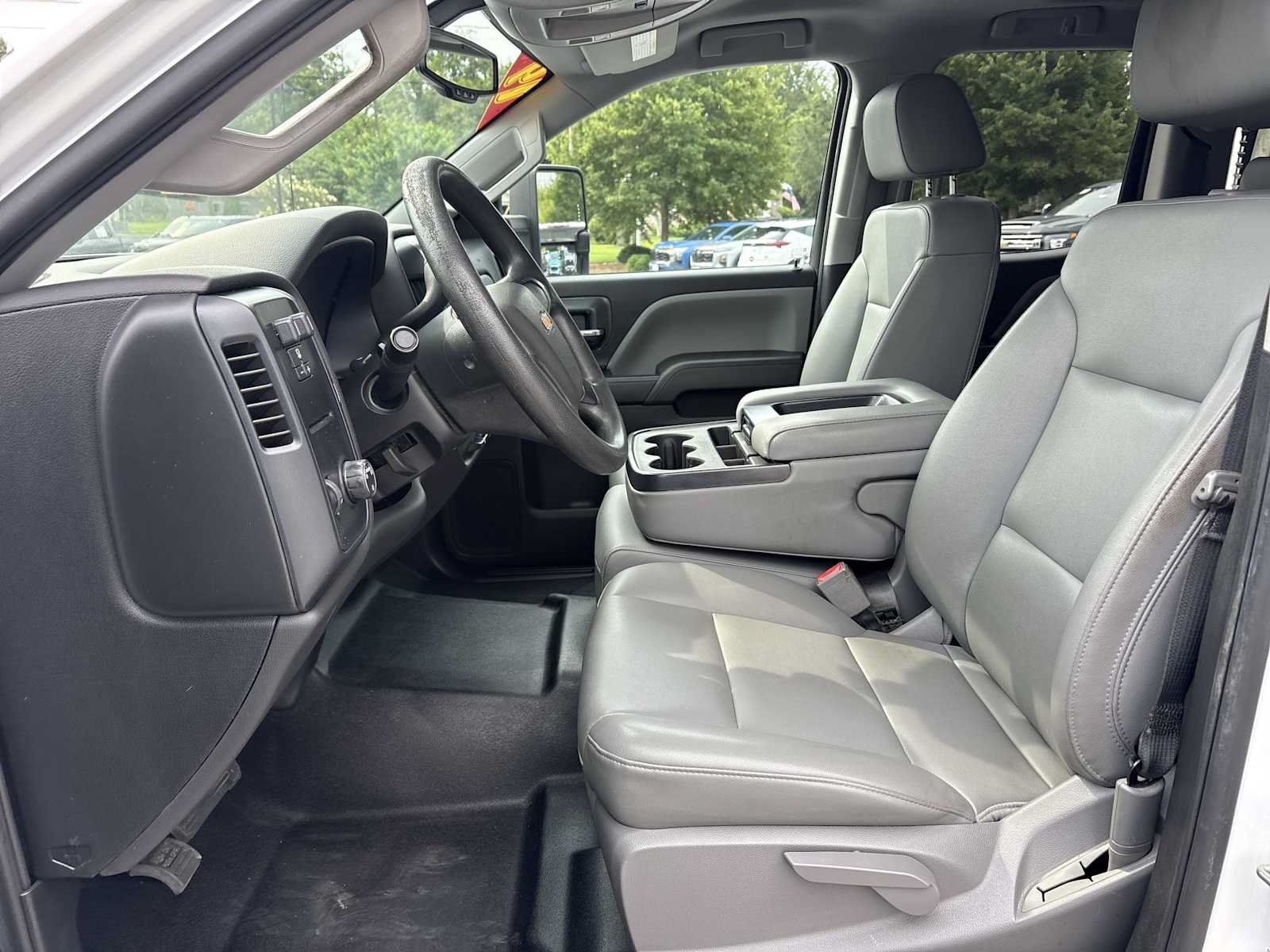 Used 2019 Chevrolet Silverado 2500 W/T w/ WT Convenience Package RWD image 17