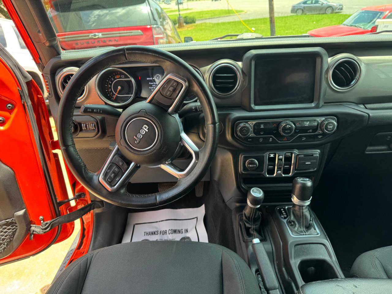 Used 2018 Jeep Wrangler Unlimited Sahara AWD/4WD image 16