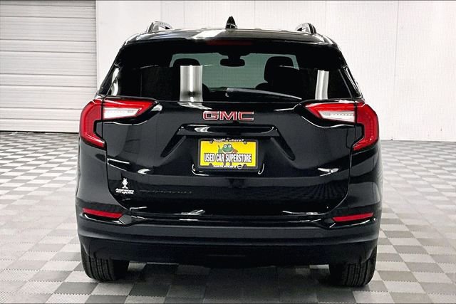 Used 2023 GMC Terrain SLT w/ Elevation Edition FWD image 5