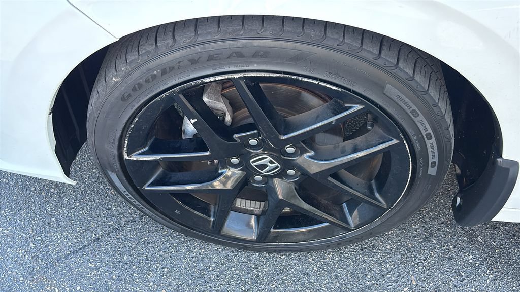 Used 2024 Honda Civic Sport image 29