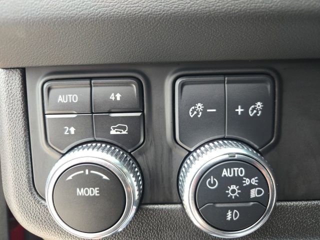 Used 2023 GMC Yukon SLE w/ Gmc Pro Safety Plus Package image 26