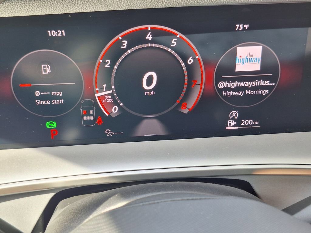 New 2026 Volkswagen Tiguan SE image 14