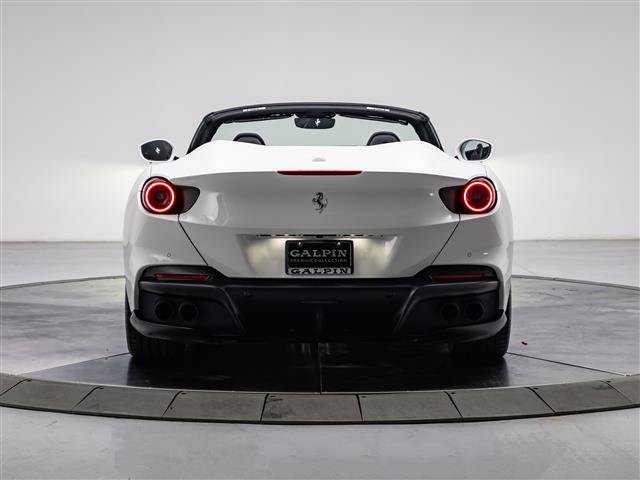 Used 2023 Ferrari Portofino M RWD image 4