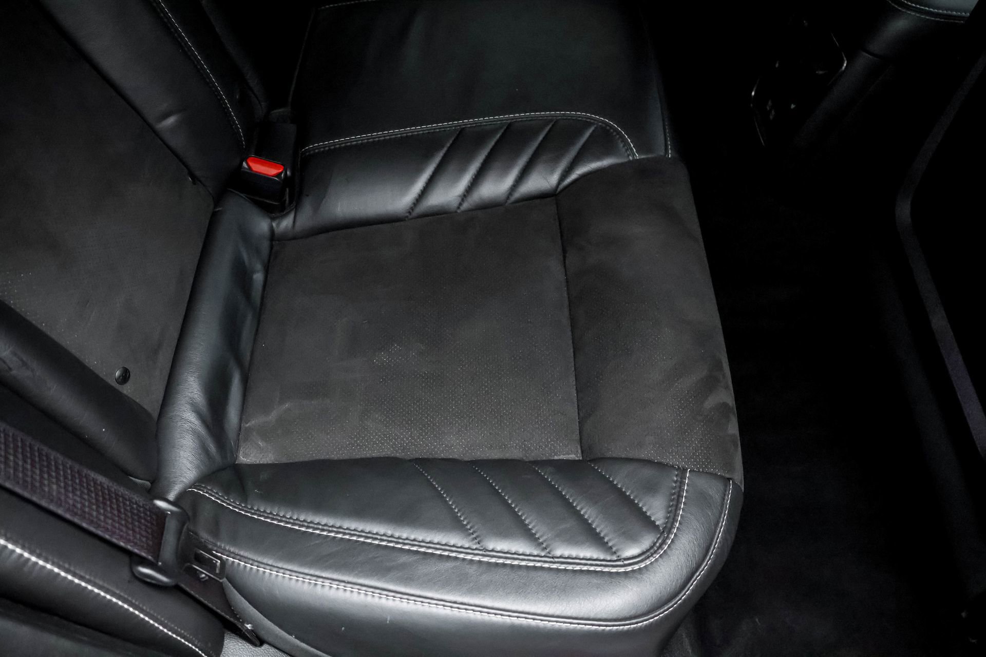 Used 2022 Dodge Charger SRT Hellcat w/ Harman/Kardon Audio Group image 16