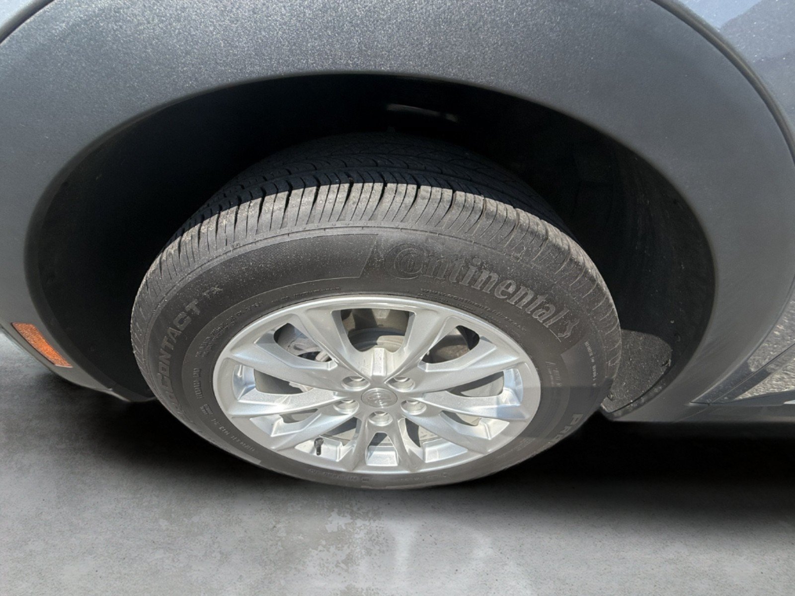 Used 2021 Buick Envision Preferred FWD image 35
