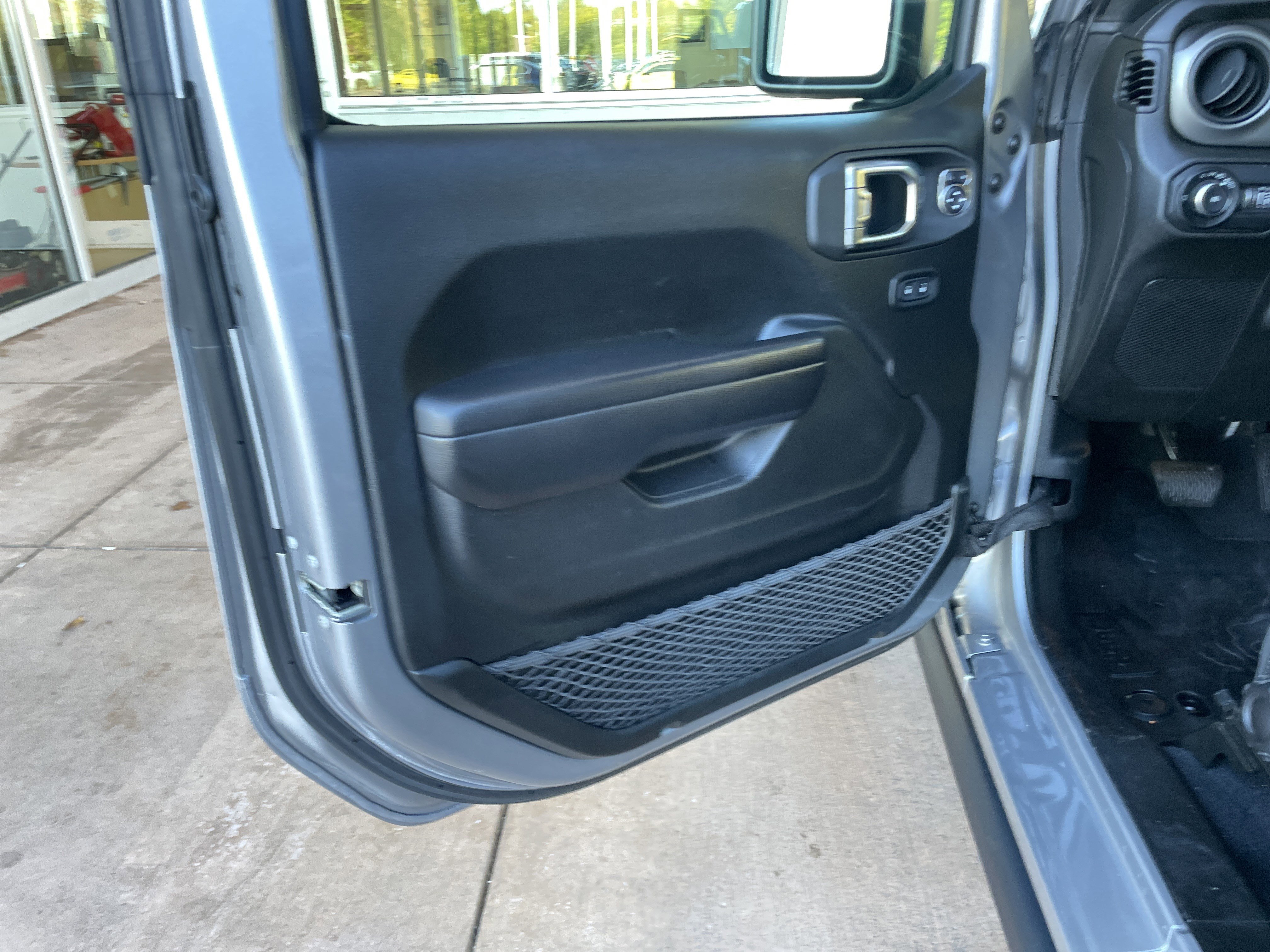 Used 2021 Jeep Wrangler Unlimited Sport image 14