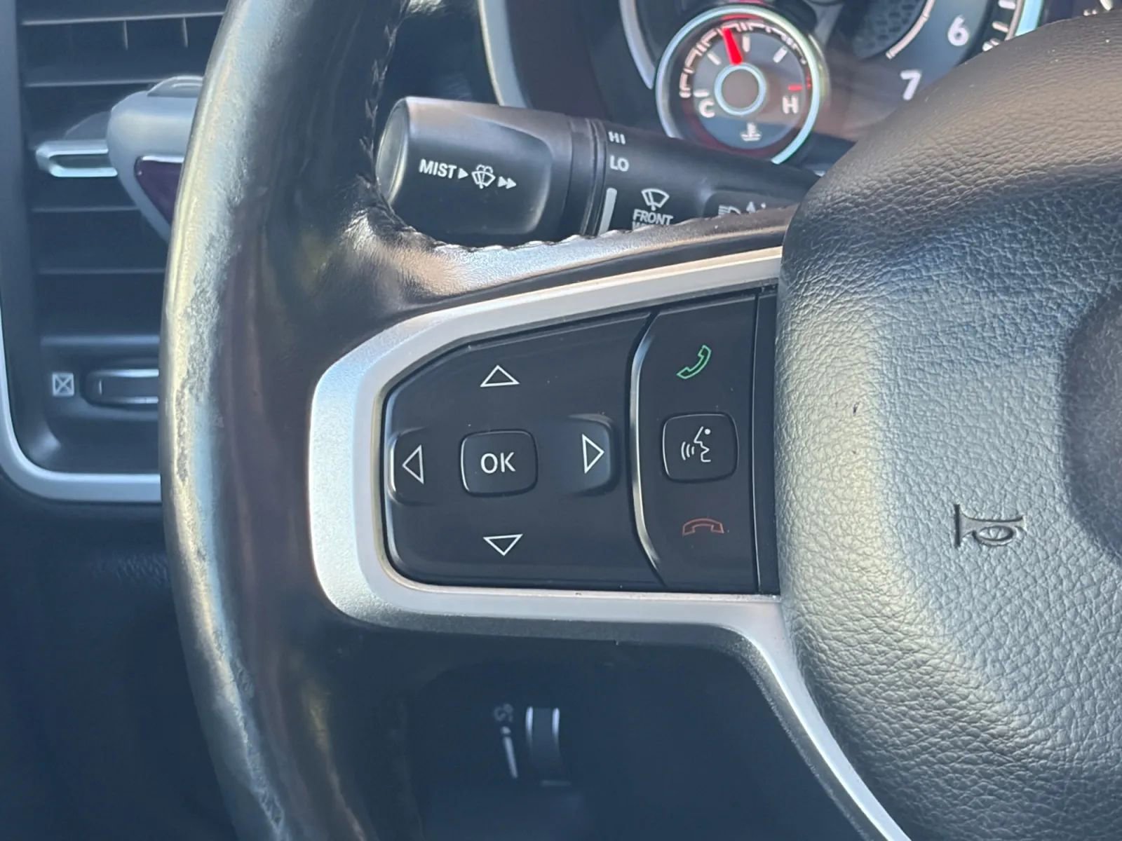 Used 2020 RAM 1500 Big Horn AWD/4WD image 30