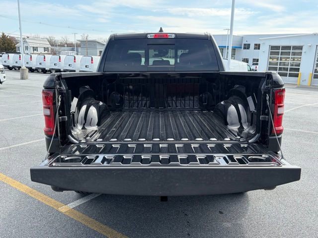 New 2026 RAM 1500 4x4 Crew Cab image 7