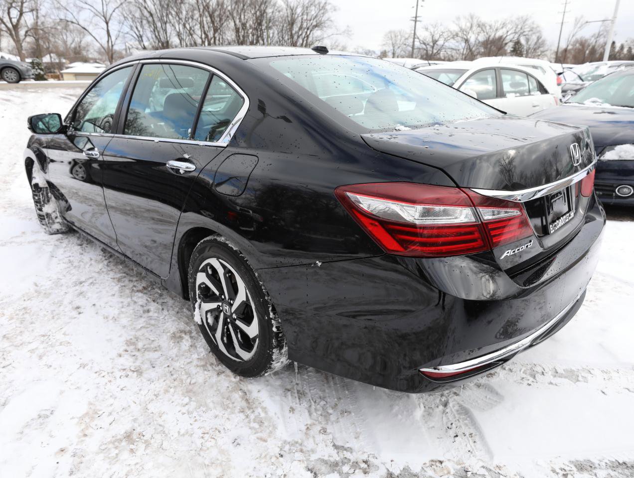 Used 2016 Honda Accord EX-L image 8