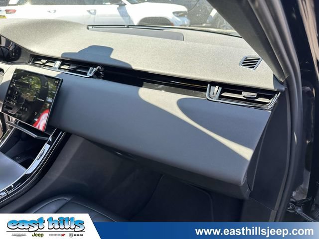 Used 2024 Land Rover Range Rover Evoque Dynamic SE AWD/4WD image 25