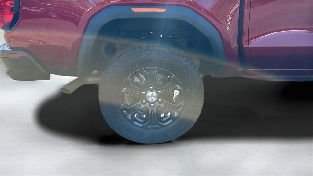 Used 2024 GMC Canyon Elevation image 23