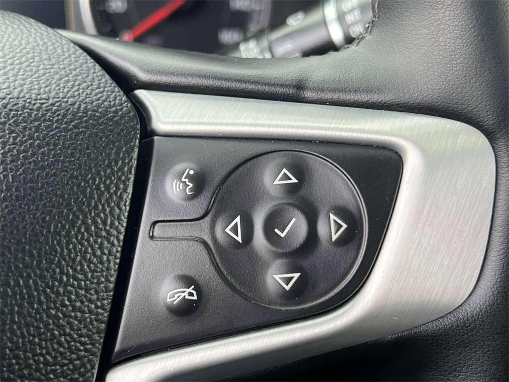 Certified 2023 GMC Acadia SLT w/ Preferred Package image 26