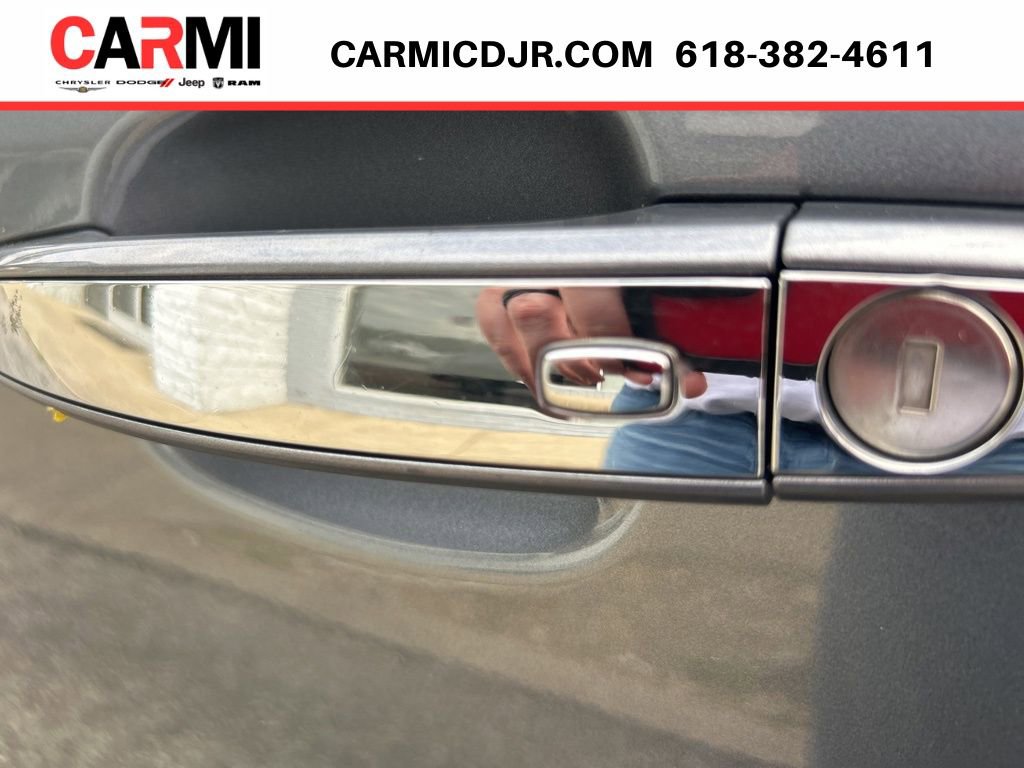 Used 2019 Buick Encore Sport Touring w/ Safety Package FWD image 7