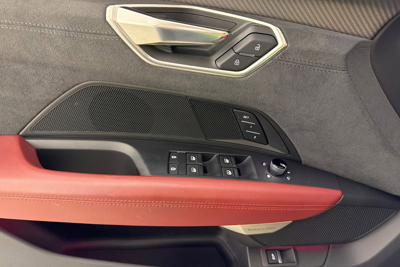 Certified 2024 Audi RS e-tron GT w/ Carbon Performance Package image 10