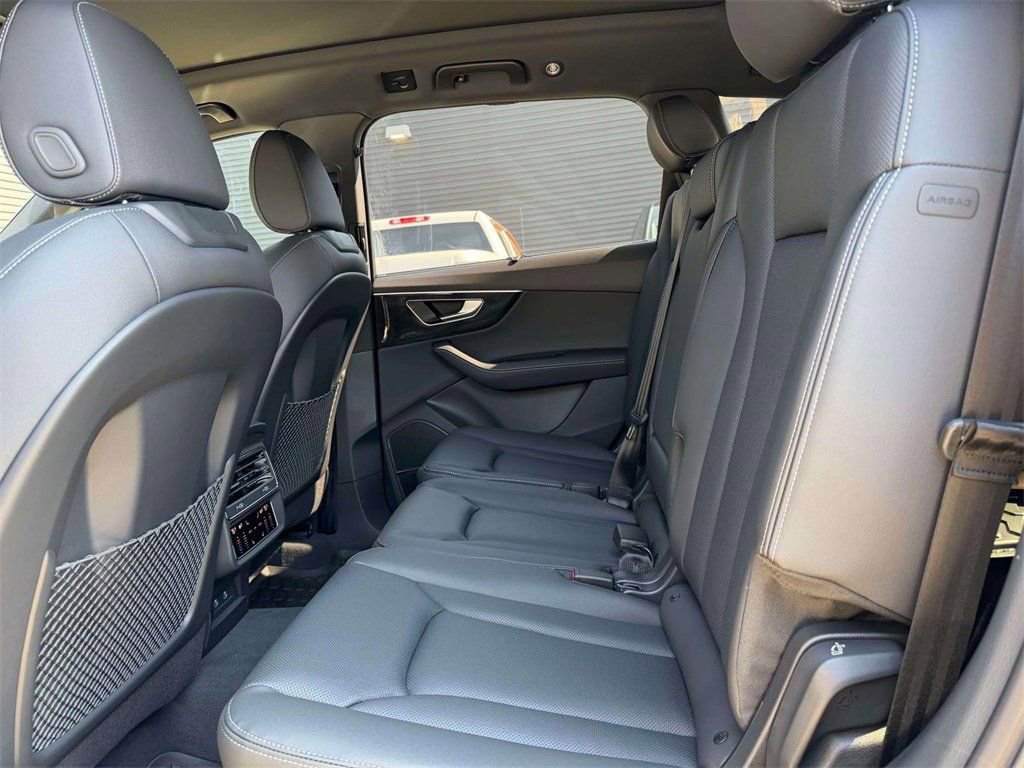 New 2026 Audi Q7 2.0T Premium Plus AWD/4WD image 18