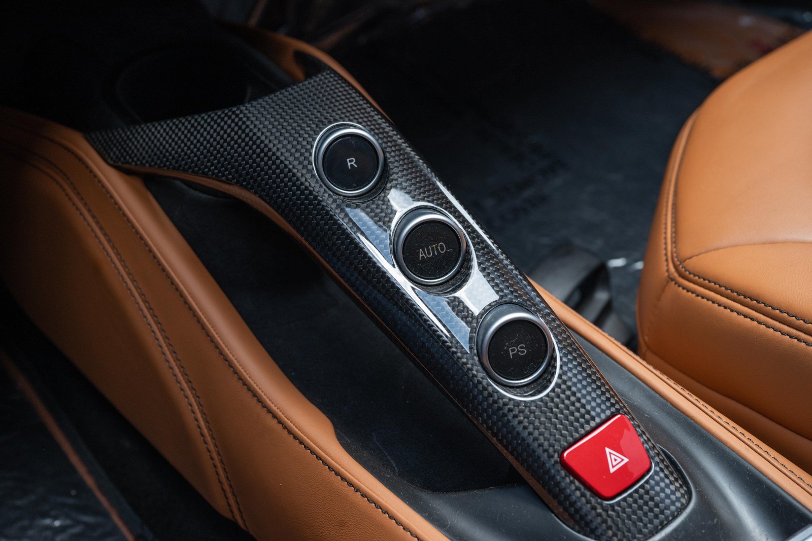 Used 2018 Ferrari 488 Spider RWD image 40