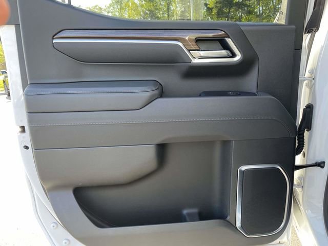 Used 2025 Chevrolet Silverado 1500 LT image 16