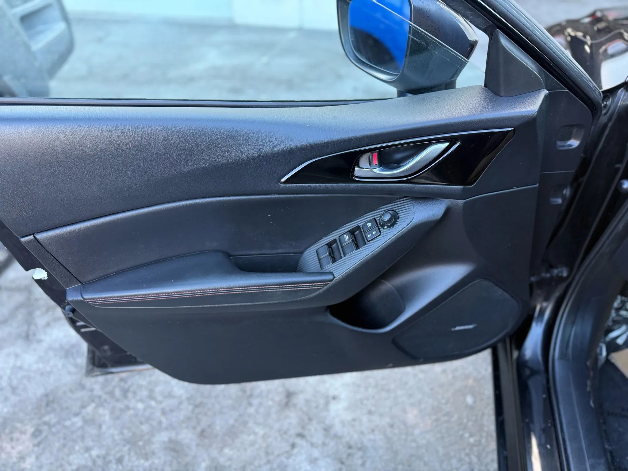 Used 2015 MAZDA MAZDA3 s Touring image 15