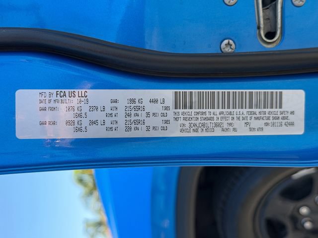 Used 2020 Jeep Compass Sport w/ Tech Group FWD image 25