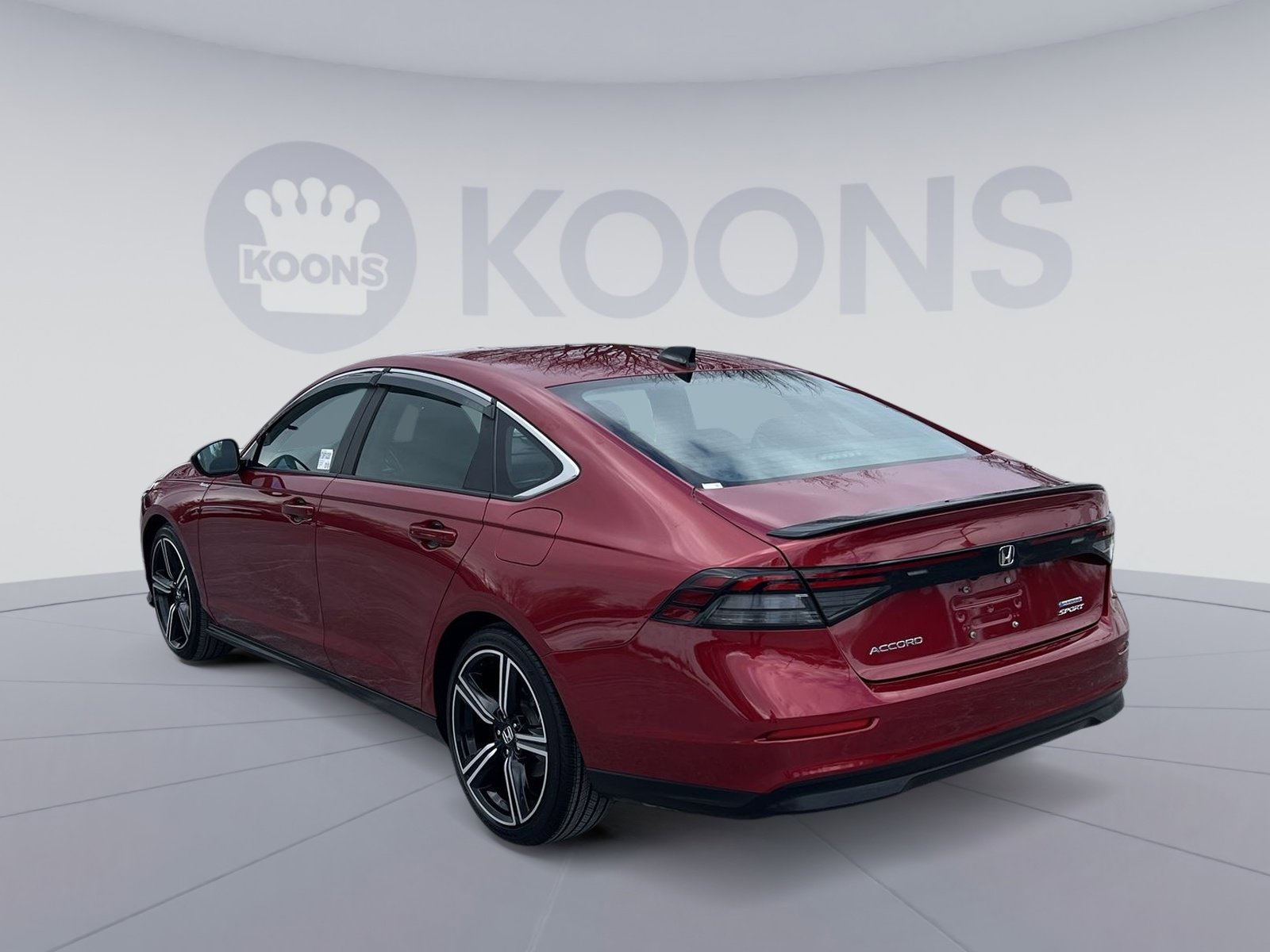 Used 2024 Honda Accord Sport image 4