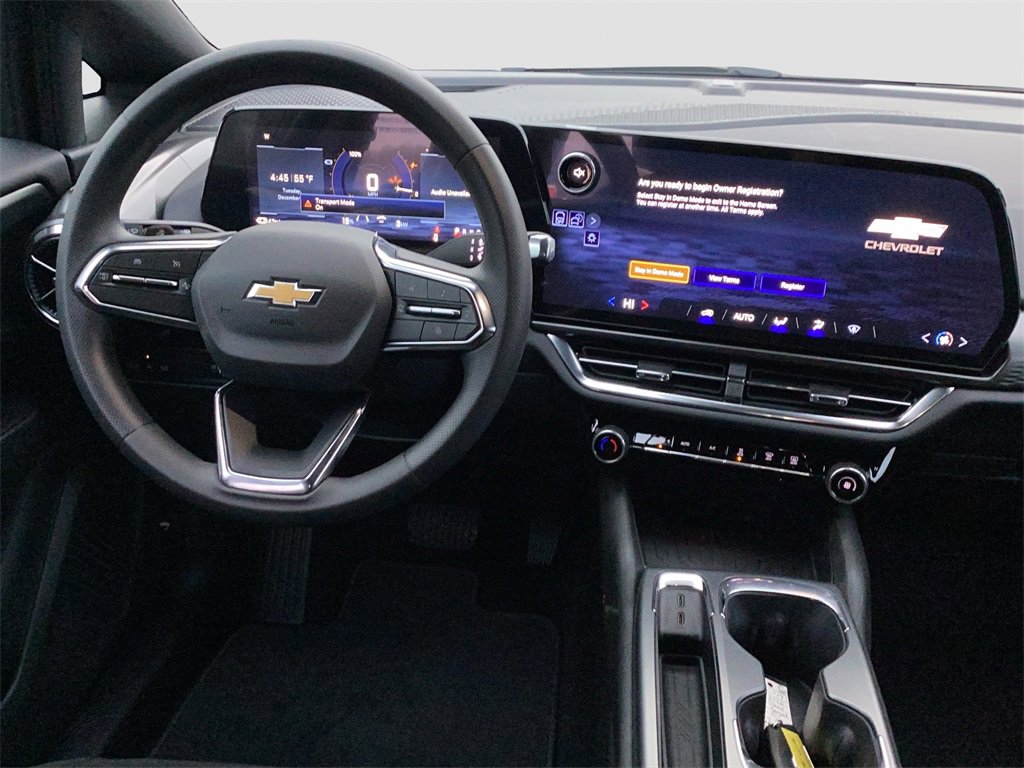 New 2026 Chevrolet Equinox EV LT image 14