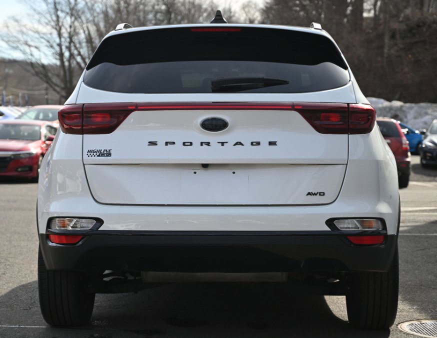 Used 2022 Kia Sportage Nightfall Edition image 4