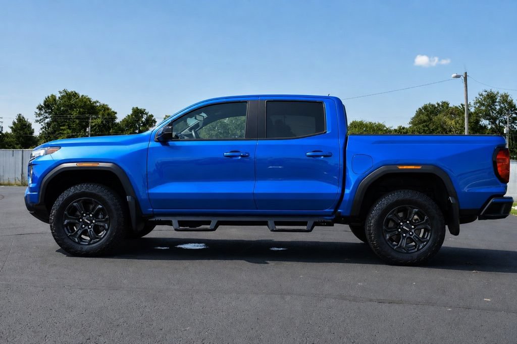Used 2023 GMC Canyon Elevation w/ Convenience Package RWD image 4