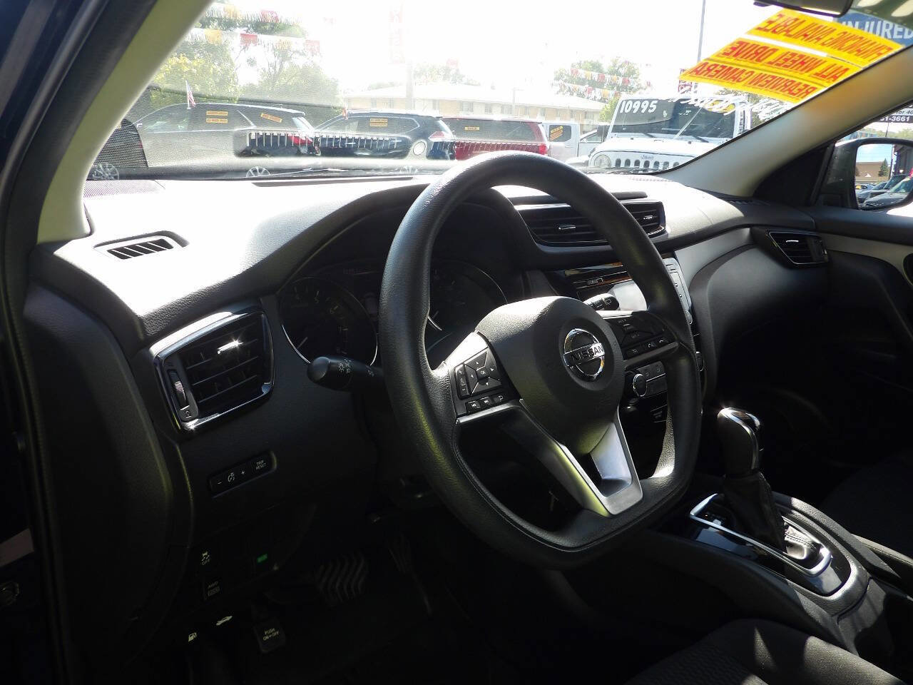 Used 2017 Nissan Rogue Sport S w/ S Appearance Package image 6