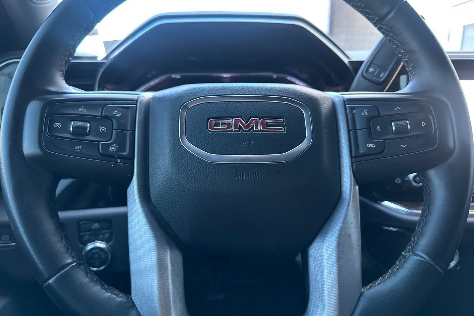 Used 2024 GMC Sierra 1500 Elevation image 33