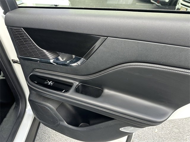 Certified 2022 Lincoln Corsair AWD w/ Equipment Group 101A image 39