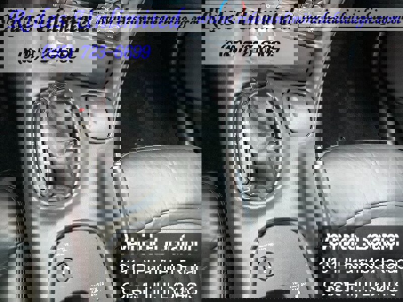 Used 2004 Chevrolet Corvette Coupe w/ Roof Package RWD image 22