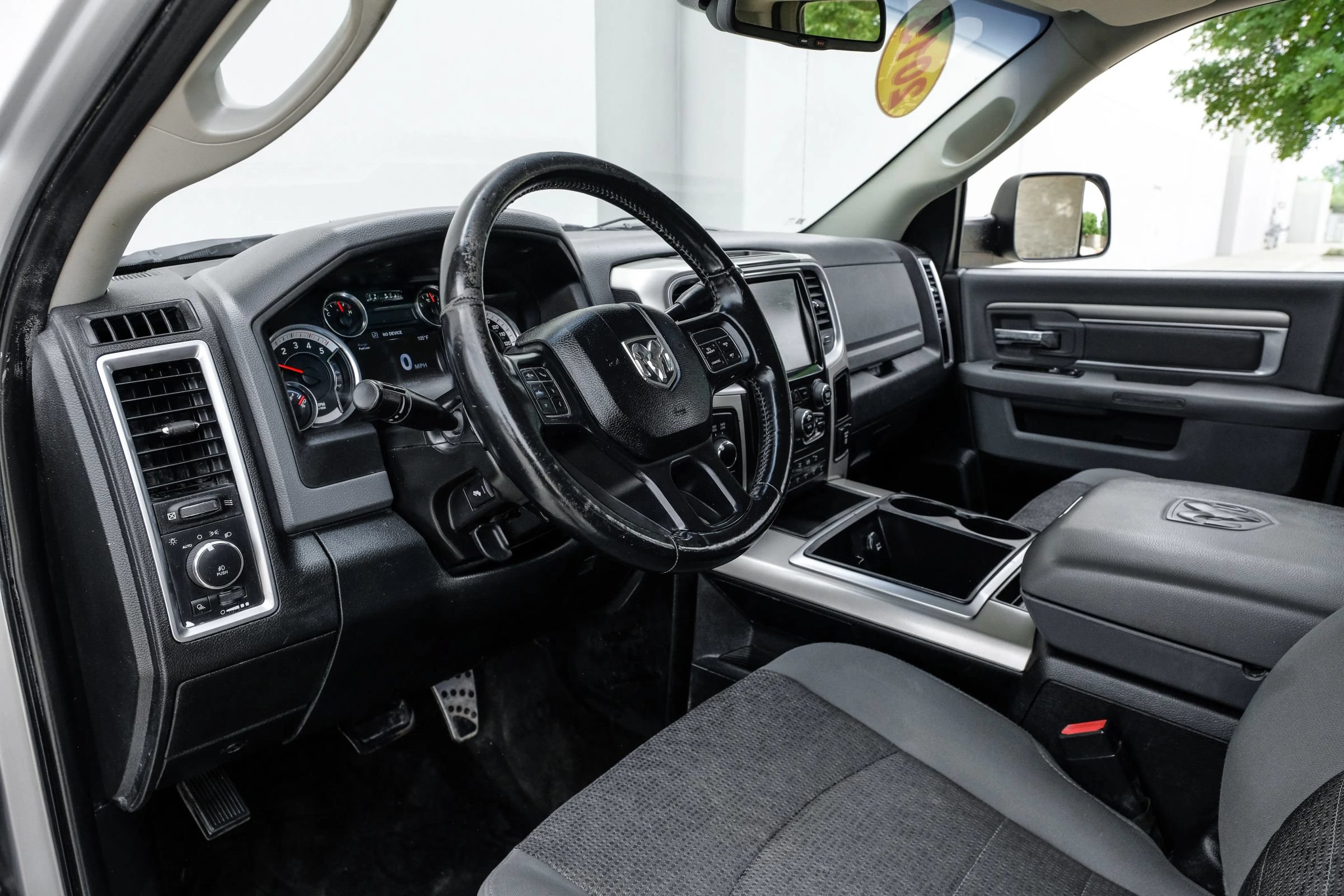 Used 2015 RAM 3500 Big Horn AWD/4WD image 2