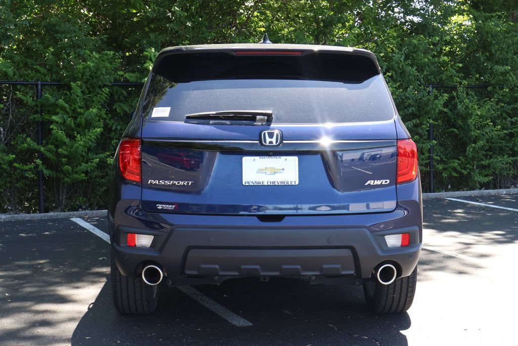 Used 2024 Honda Passport EX-L image 6