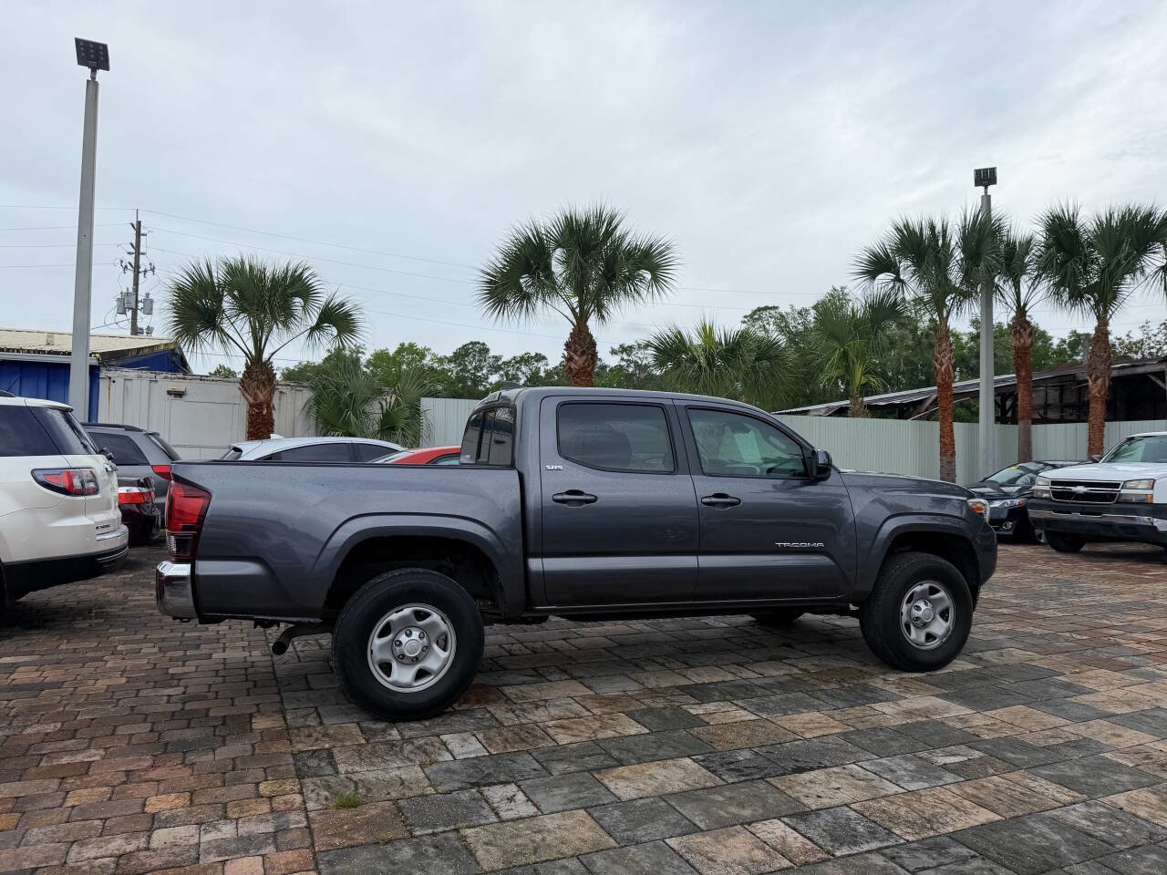 Used 2021 Toyota Tacoma SR5 image 9