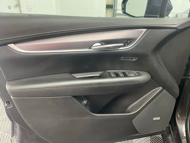 Used 2019 Cadillac XT5 Luxury image 16