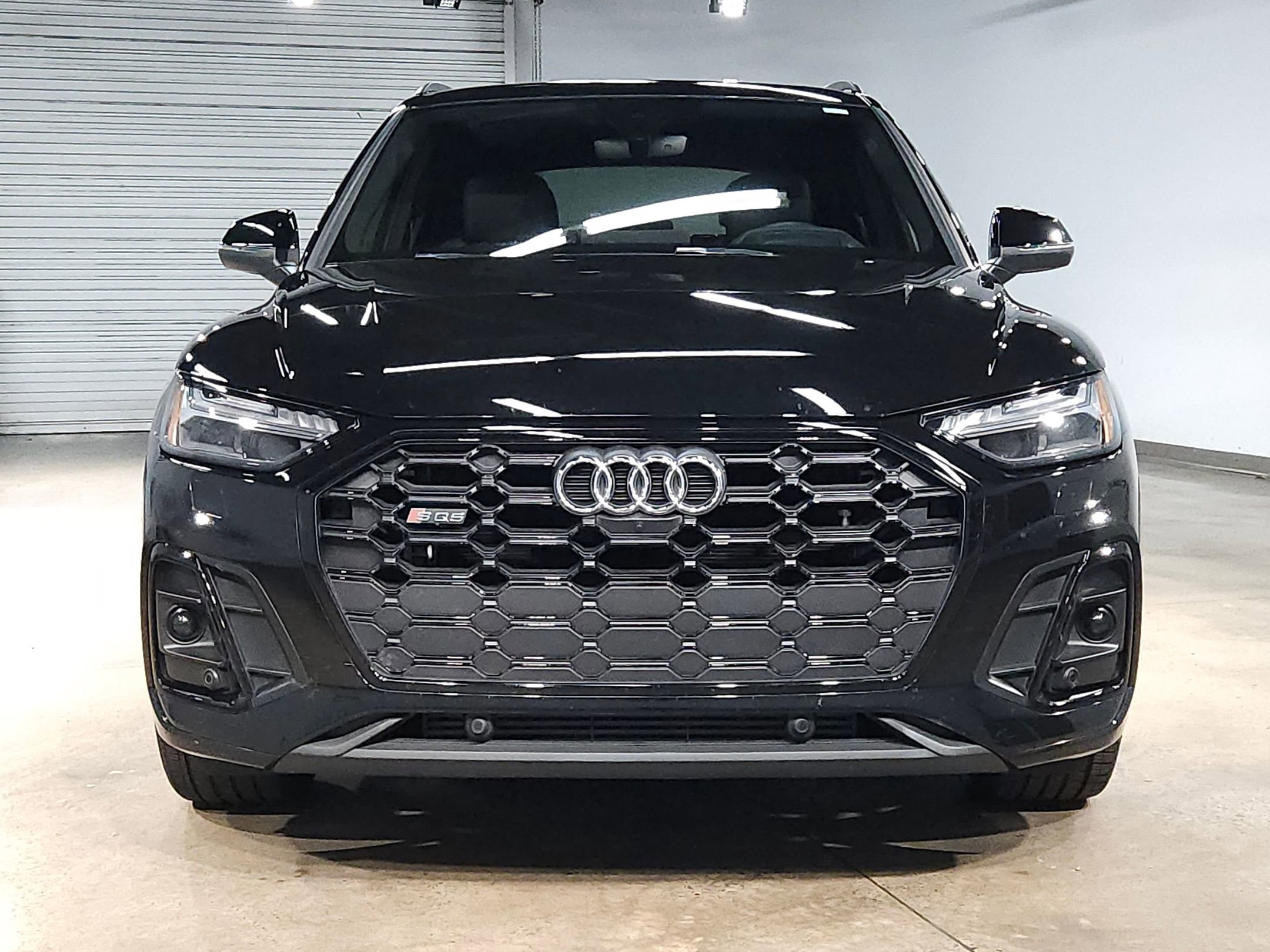 Used 2024 Audi SQ5 Prestige image 2