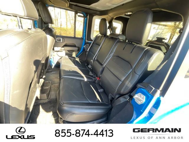 Used 2021 Jeep Wrangler Unlimited Sahara w/ Dual Top Group image 13