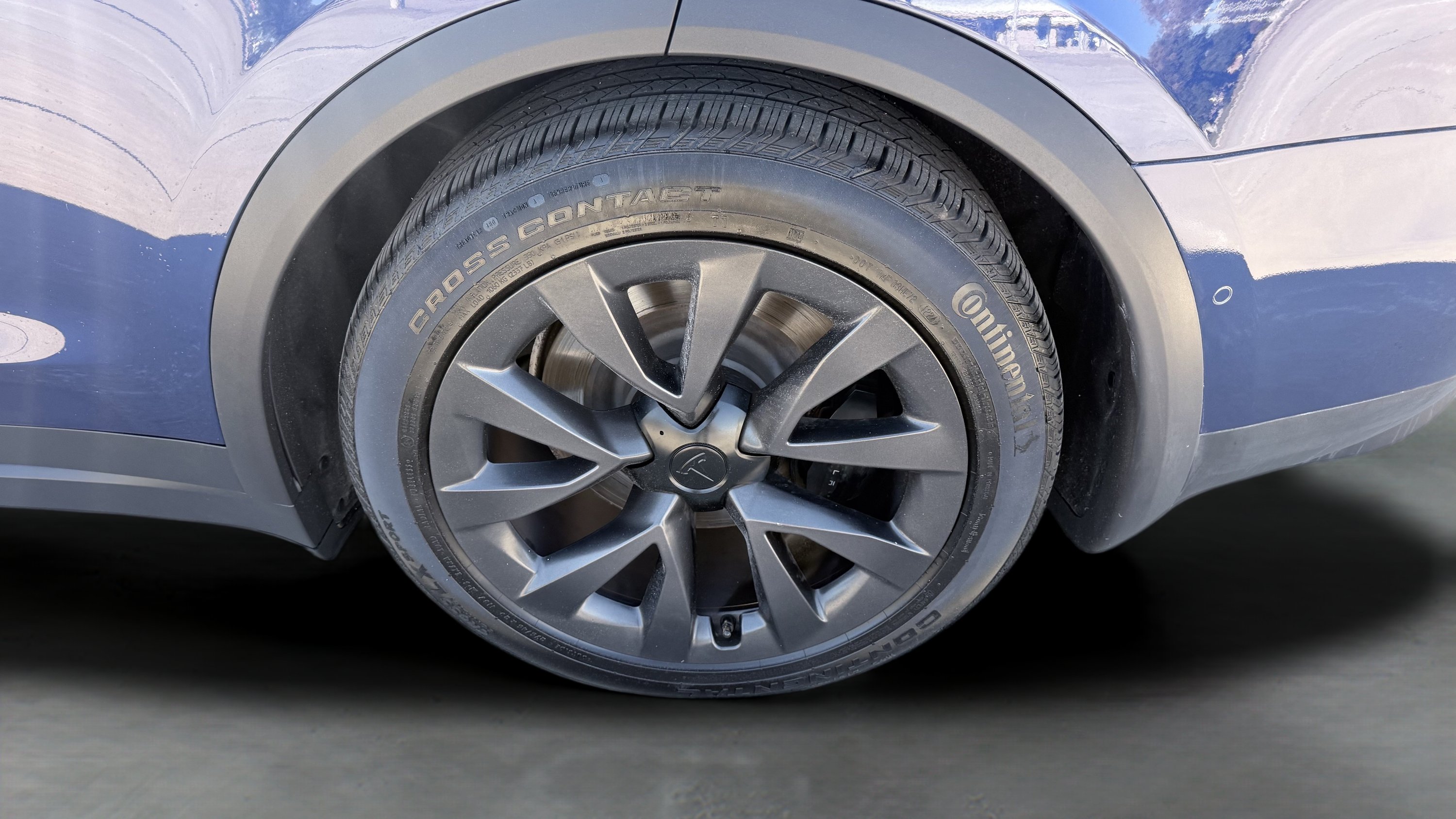 Used 2023 Tesla Model X AWD/4WD image 16