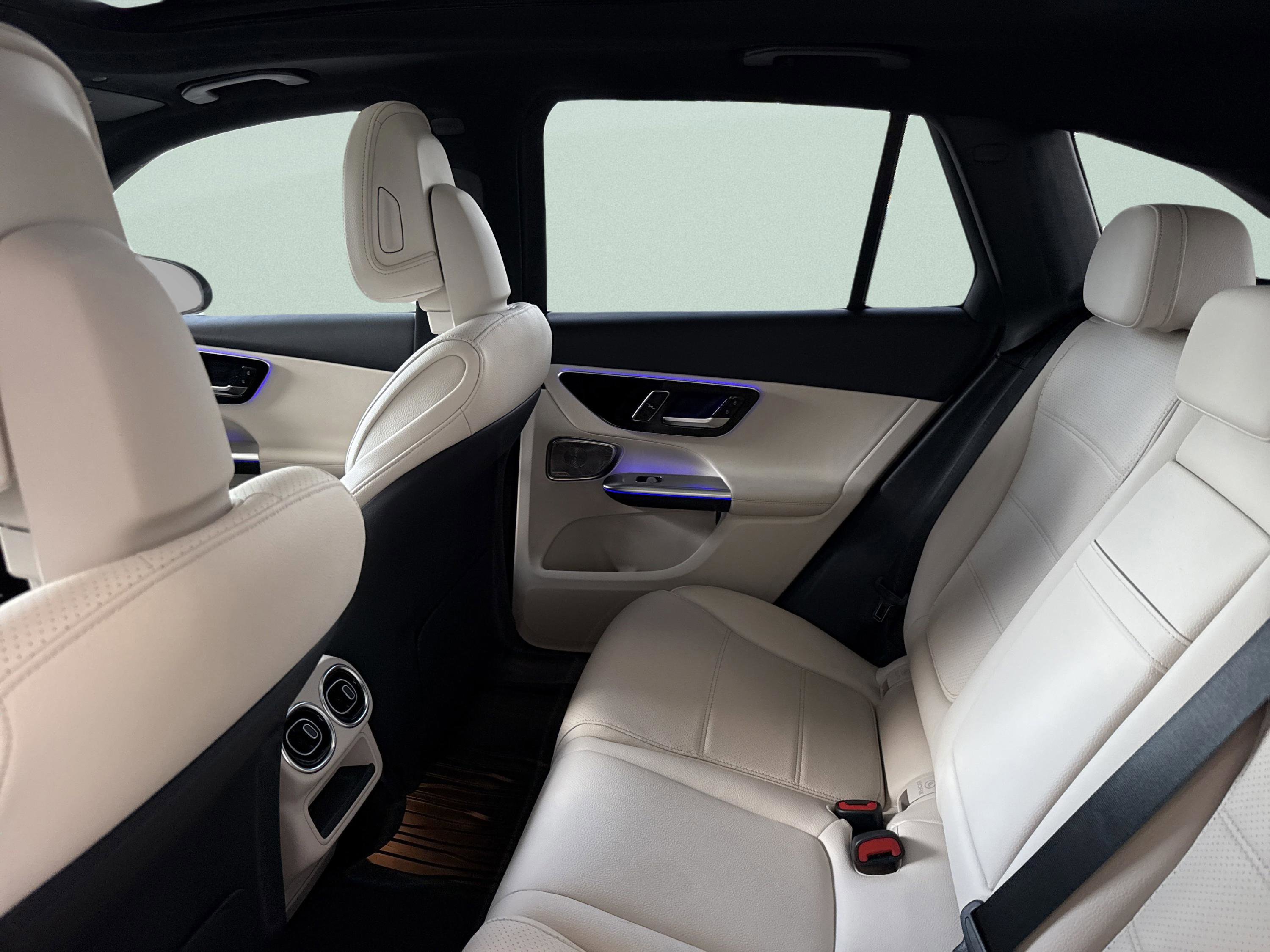 Certified 2026 Mercedes-Benz GLC 300 GLC 300 image 31