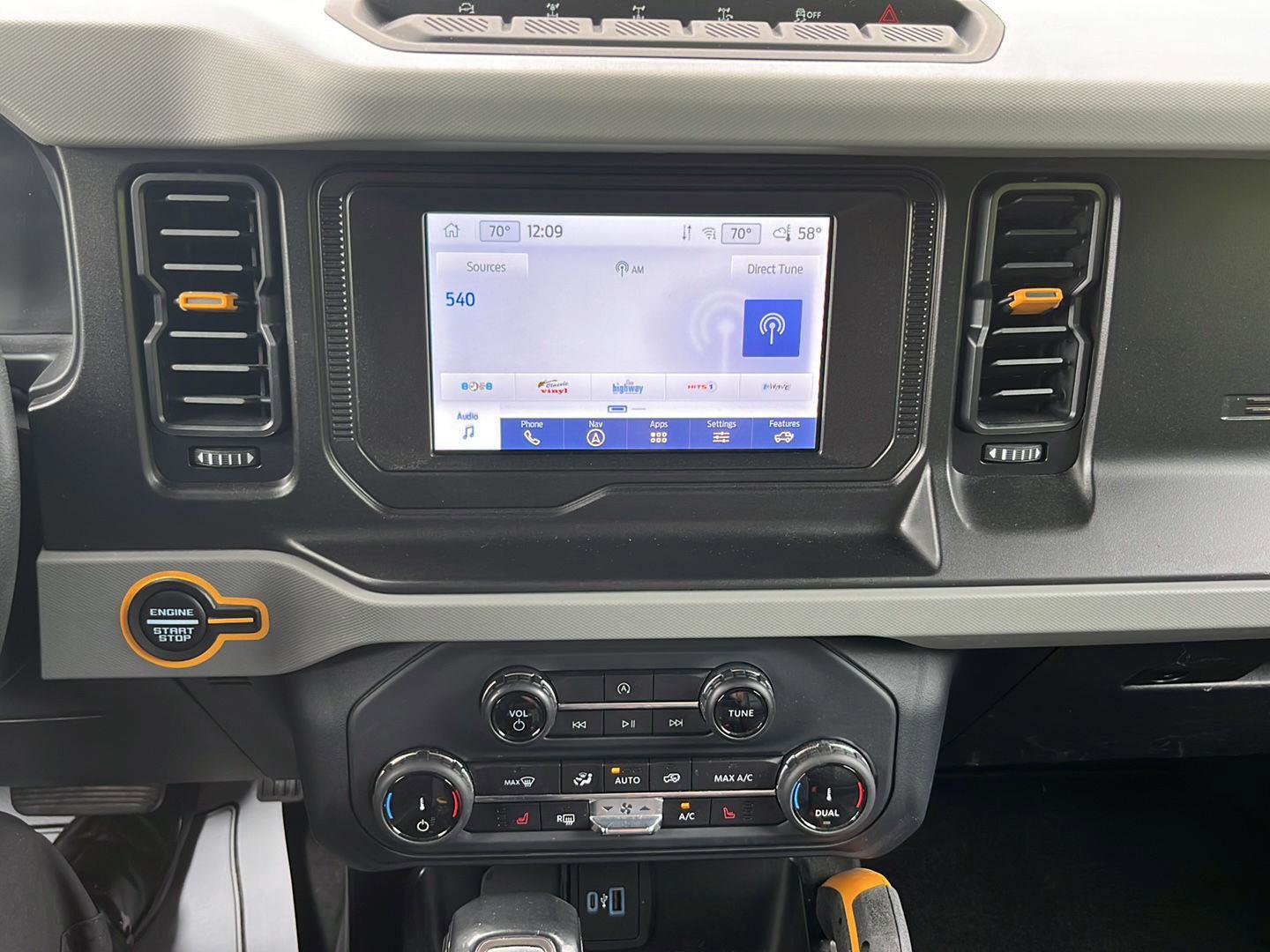 Used 2022 Ford Bronco Badlands AWD/4WD image 17