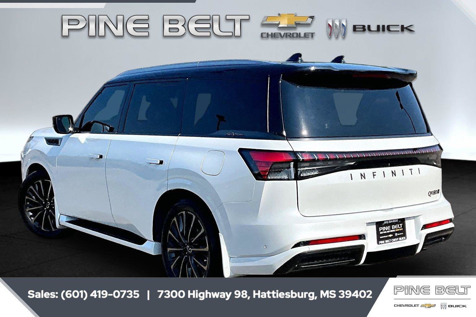 Used 2026 INFINITI QX80 Autograph w/ Premium Cargo Package AWD/4WD image 2
