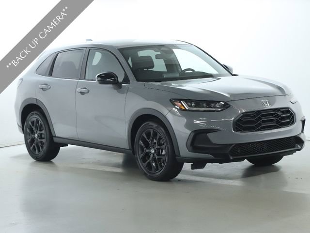 Used 2025 Honda HR-V Sport image 4