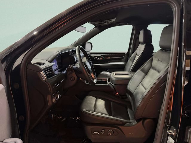 Used 2024 GMC Yukon Denali AWD/4WD image 25