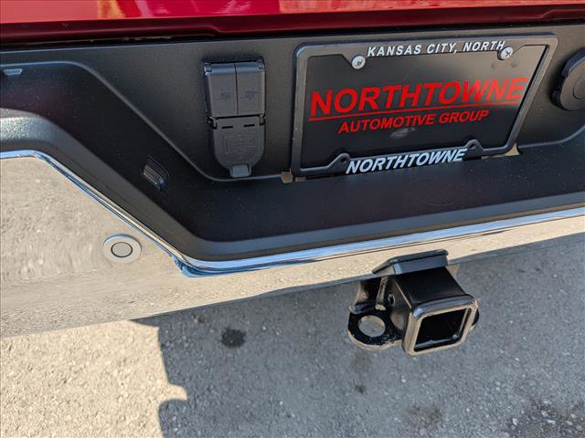 Used 2023 GMC Sierra 2500 SLT w/ SLT Preferred Package image 24