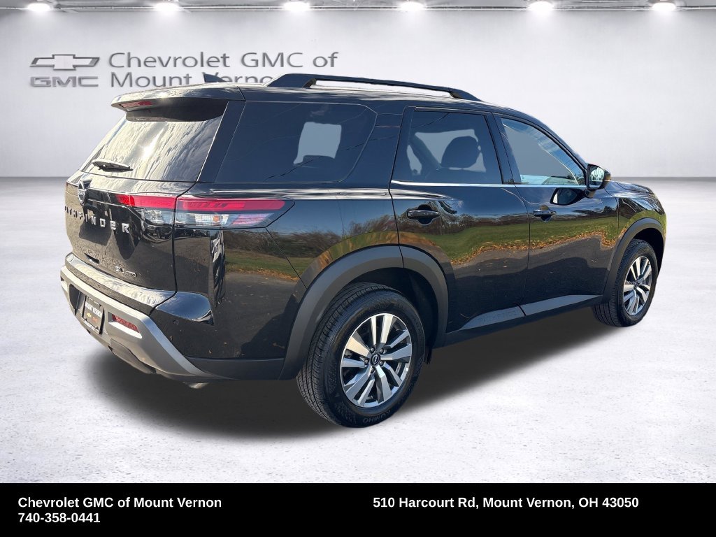Used 2026 Nissan Pathfinder SL AWD/4WD image 5